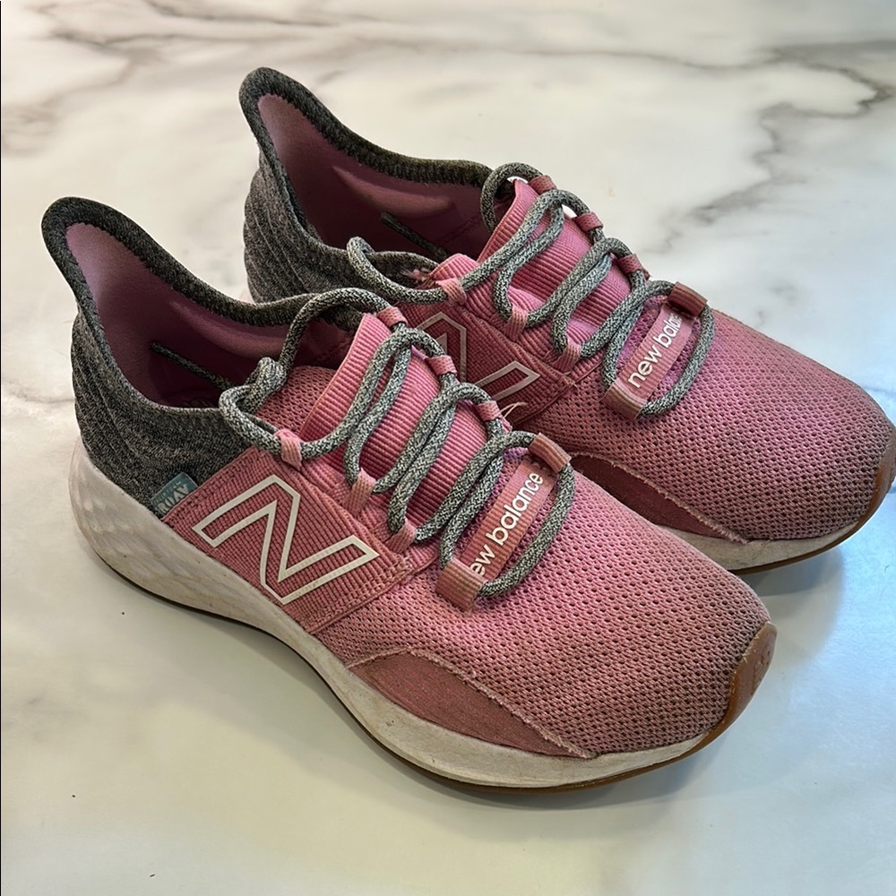 New Balance Pink and Gray Sneakers with Breathable Mesh Fresh Foam Roav